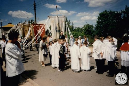 Procesja-Bozego-Ciala-lata-90-te-LP